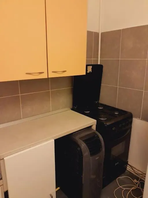 Mini Studio Aproape De Centru Bucharest Apartment