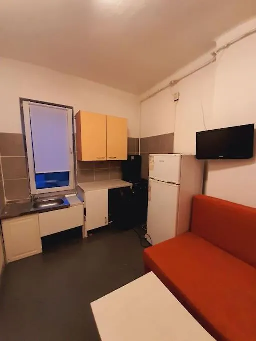 Mini Studio Aproape De Centru Bucureşti România